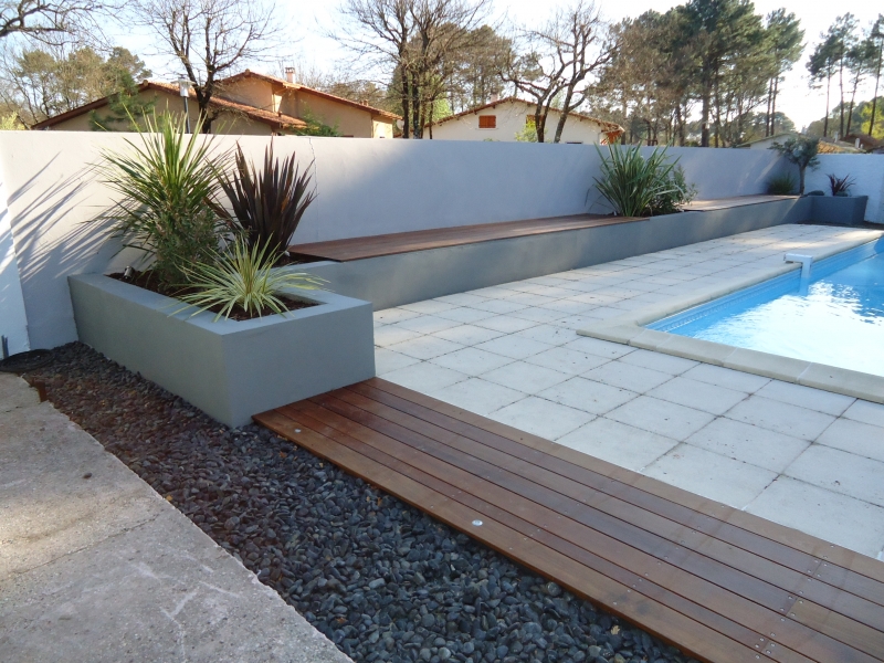 Terrasse et bancs en Ipé, jardinières...) à Lège Cap Ferret